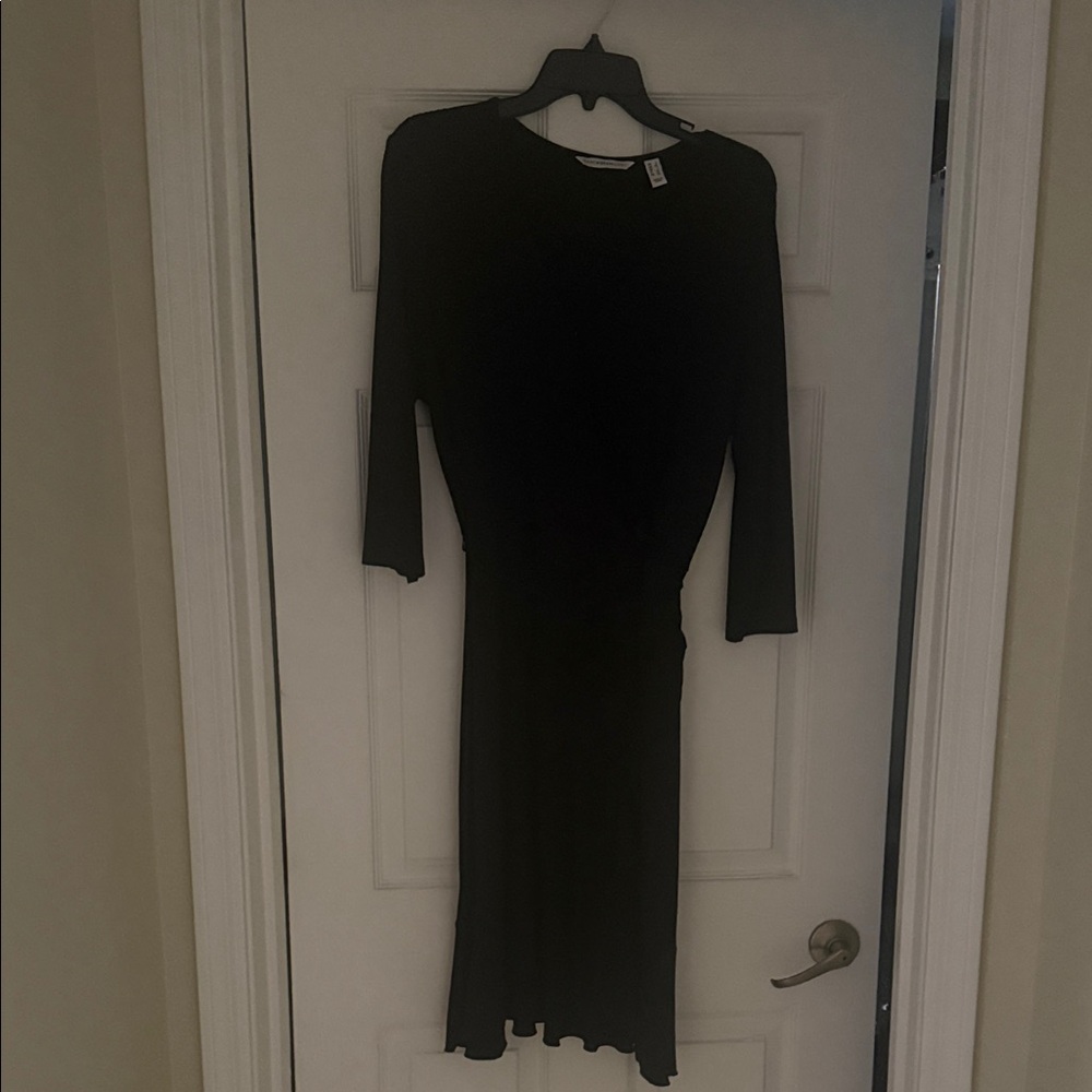 Elegant Black Dress